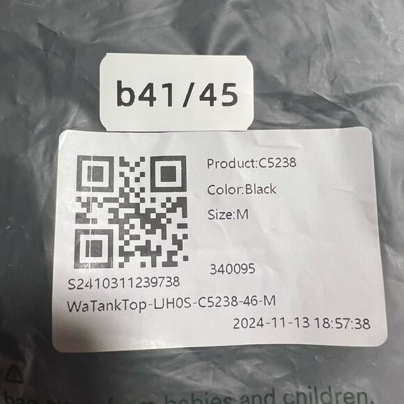 Halara Basic Padded Workout Cropped Tank Top in Black Size M NWT - Picture 9 of 9